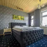 Mountain View Apartment