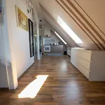 Apartment Mountain View